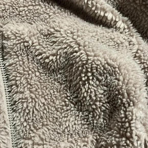 Urban Outfitters Cropped Teddy Bear Jacket Sz L - Picture 15 of 16